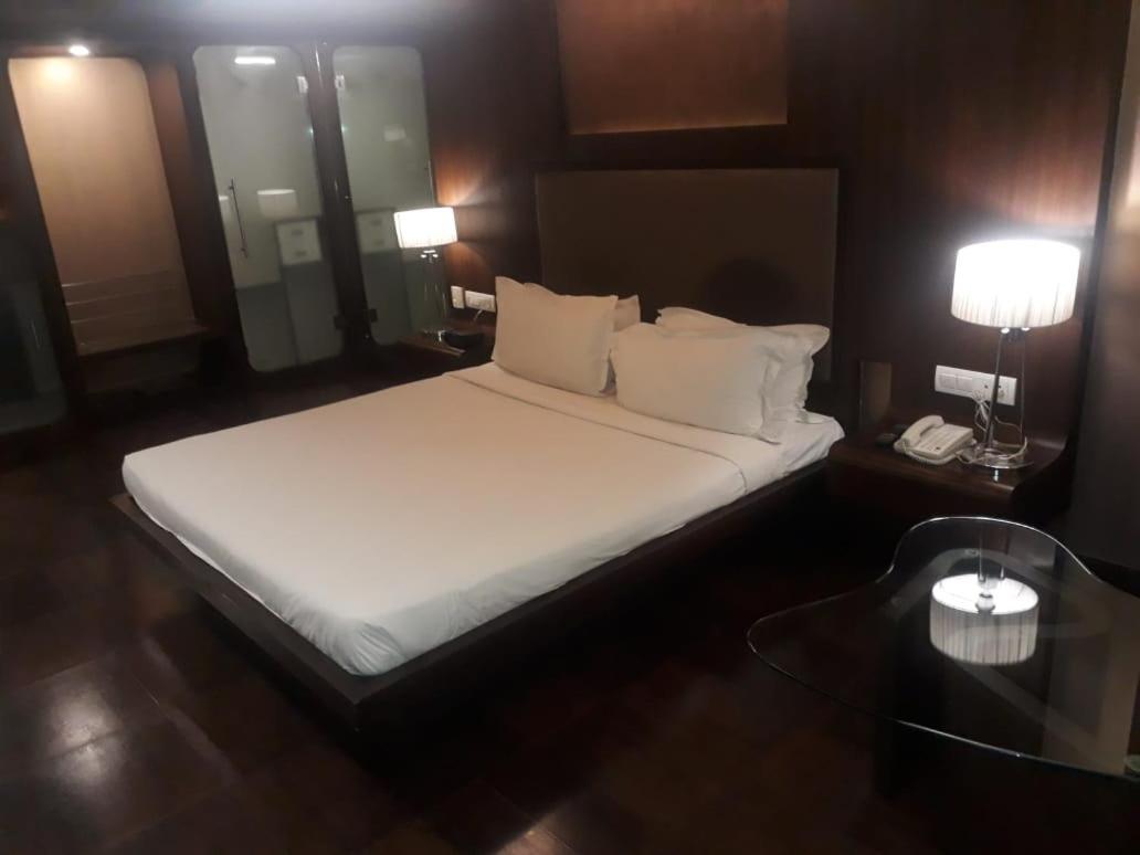 Cocoon Luxury Business Hotel Dhanbād Extérieur photo